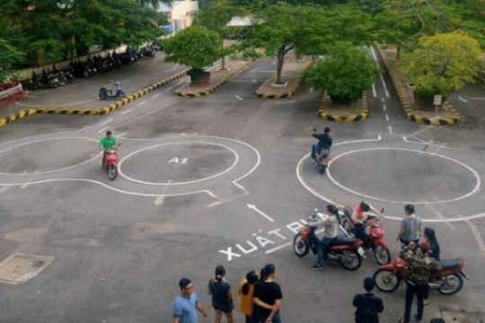 Thi bằng lái xe hạng A tại Quận 1
