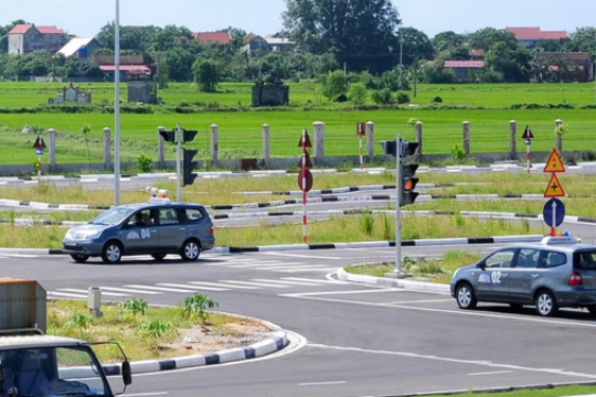 Thi bằng lái xe hạng B tại Quận 5