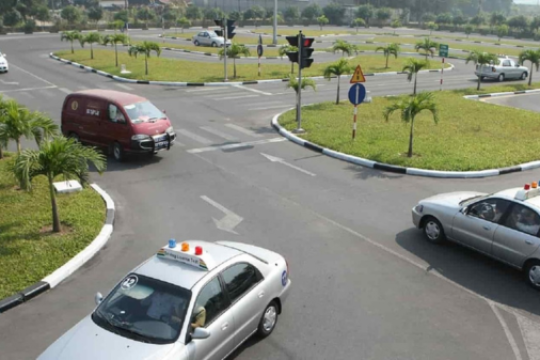 Thi bằng lái xe hạng C tại Quận 6